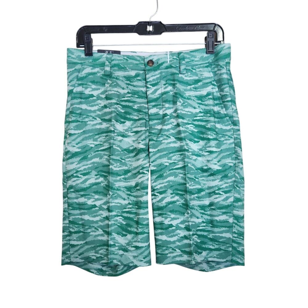Greg Norman Golf Shorts Mens 30 Green Camo Microlux Performance Stretch NWT